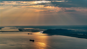 《湘水鎏金》杨波