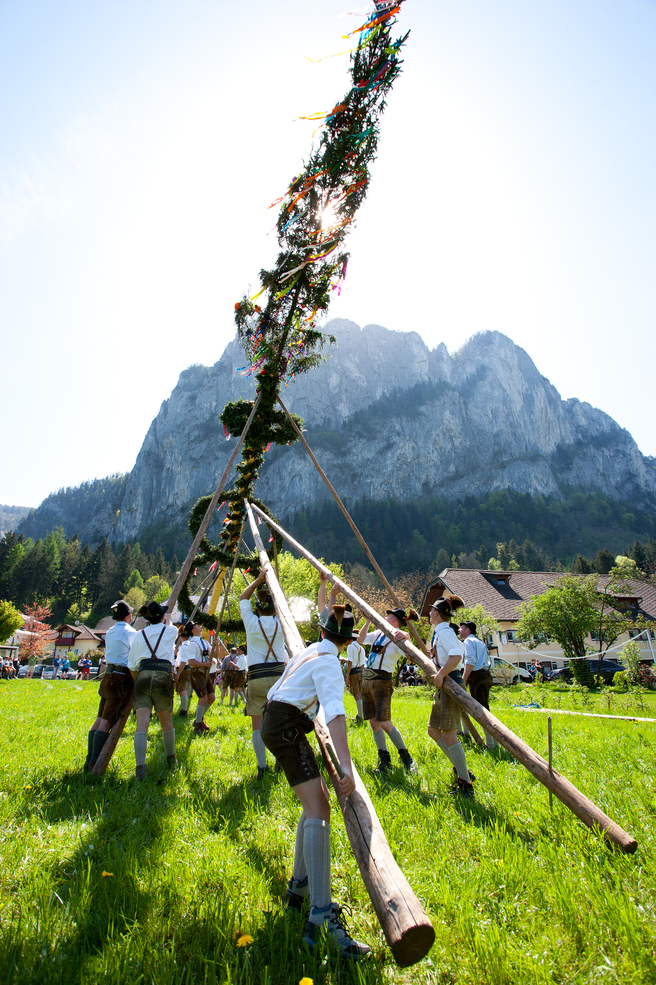 16. 五朔节花柱_版权Oesterreich-Werbung_Wolfgang-Weinhaeupl.jpg